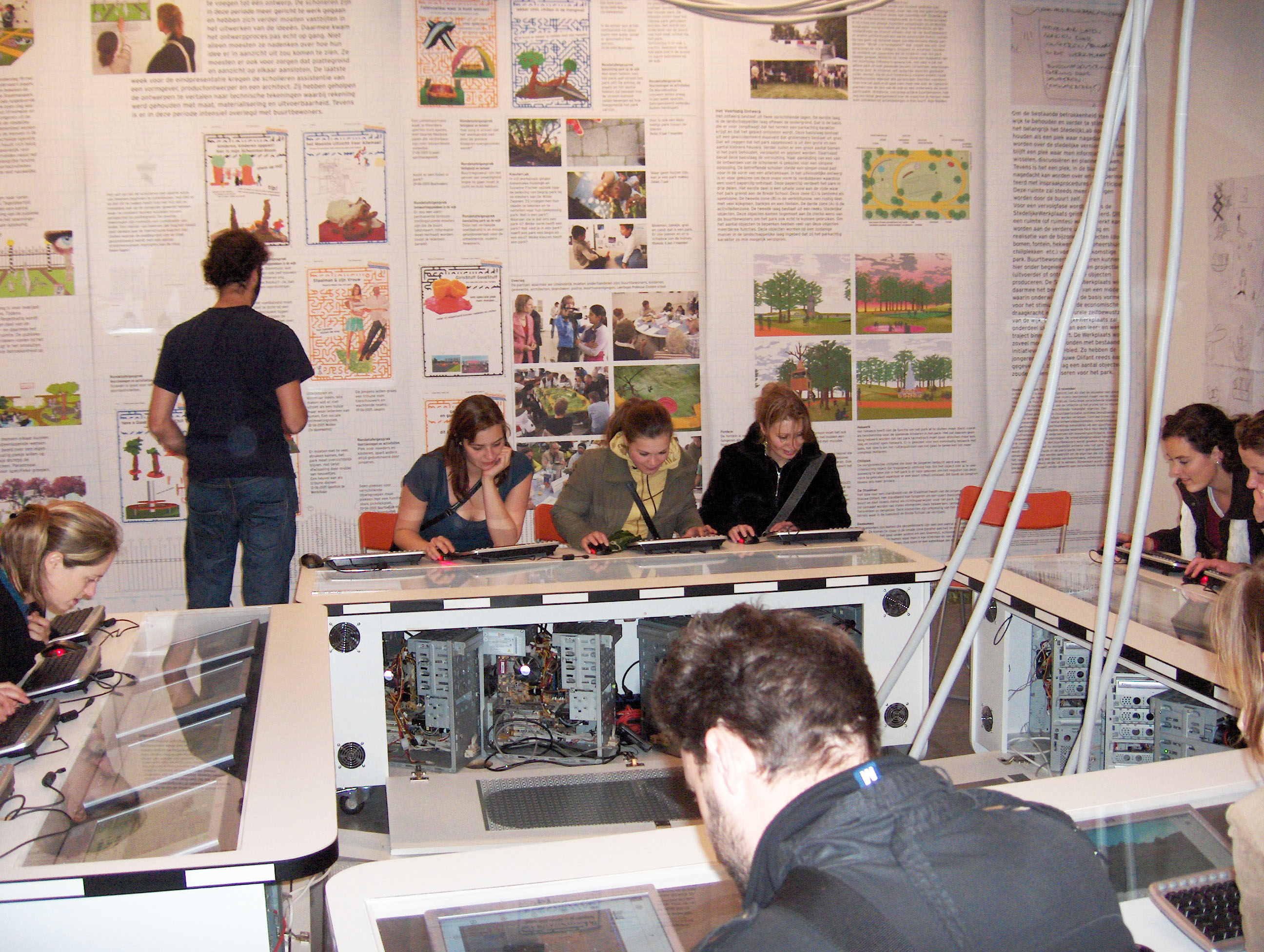 De Interactor software in het Stedelijk Museum